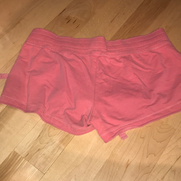 Hollister shorts - Picture 3 of 3